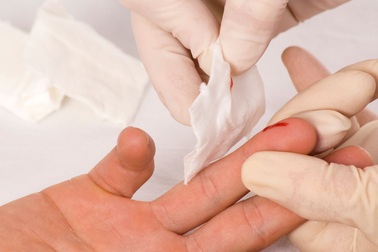 Làm gì khi có nguy cơ phơi nhiễm HIV?