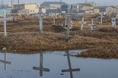 Biến đổi khí hậu có thể "đánh thức" các vi khuẩn cổ đại nguy hiểm