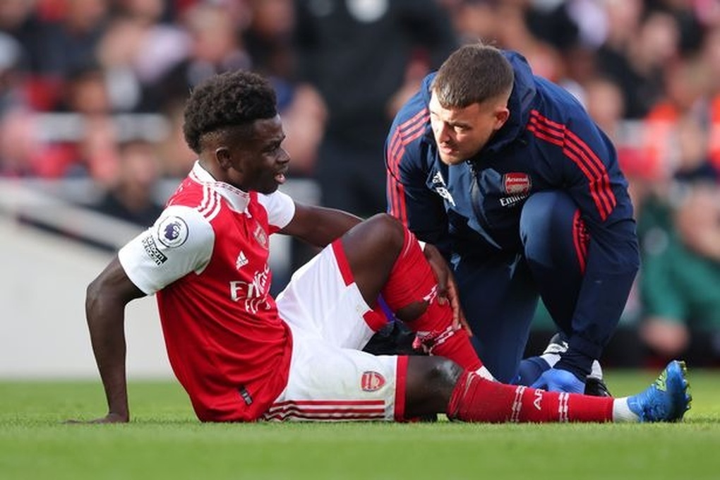 Đội tuyển Anh lo lắng về chấn thương của ngôi sao trẻ Arsenal - 1 Đội tuyển Anh lo lắng về chấn thương của ngôi sao trẻ Arsenal - 1