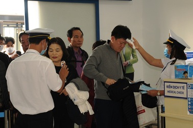 Bình Định tạm dừng tiếp nhận công dân Hàn Quốc qua làm việc vì lo Covid-19