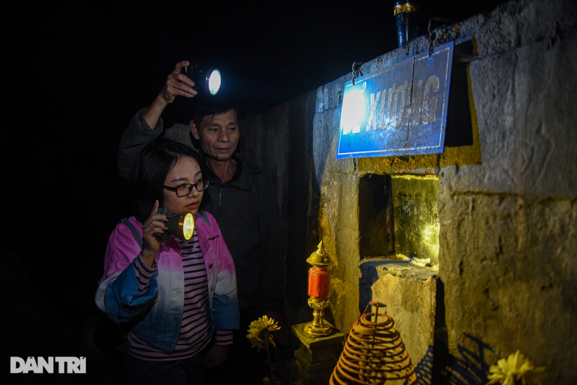 Mục sở thị ngôi chùa có hang Sơn Đoòng thu nhỏ ở Hà Nội - 9 Mục sở thị ngôi chùa có hang Sơn Đoòng thu nhỏ ở Hà Nội - 9