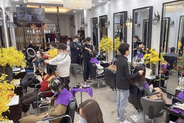 Dịch vụ làm đẹp "hốt bạc" ngày cận Tết