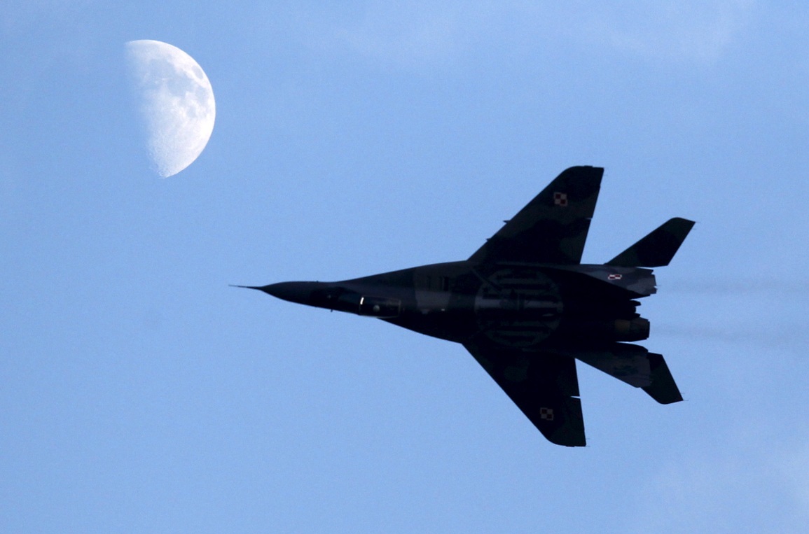 Mỹ từ chối kế hoạch của Ba Lan chuyển toàn bộ phi đội MiG-29 cho Ukraine - 1 Mỹ từ chối kế hoạch của Ba Lan chuyển toàn bộ phi đội MiG-29 cho Ukraine - 1