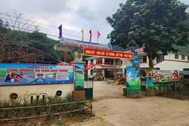 Hiệu trưởng bị kỷ luật vì cơm từ thiện học sinh: "Tôi không có tư lợi"