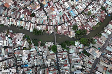 Hiện trạng 9km rạch Xuyên Tâm chảy qua nội ô TPHCM được cải tạo