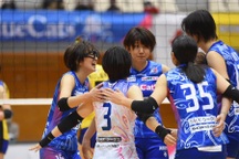 CLB của Thanh Thúy thua trận thứ hai liên tiếp ở giải bóng chuyền Nhật Bản