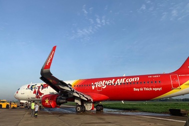 Vietjet xin lỗi về sự cố máy bay trượt khỏi đường băng Tân Sơn Nhất