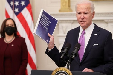 Chính quyền Biden gửi tín hiệu "rắn" tới Trung Quốc về kiểm soát vũ khí
