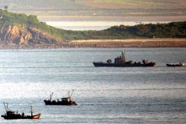 Hàn Quốc tố tàu hải quân Triều Tiên vi phạm biên giới