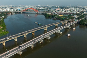 Cửa ngõ Đông Bắc TPHCM “dễ thở” sau khi cầu Bình Triệu 1 thông xe trở lại