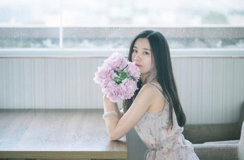 Chồng mất đã 2 năm, giờ tôi phân vân trước một lời cầu hôn rất hứa hẹn - 1 Chồng mất đã 2 năm, giờ tôi phân vân trước một lời cầu hôn rất hứa hẹn - 1