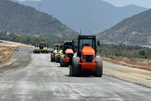 Đơn vị thi công cao tốc Bắc - Nam xin được bảo hành đường lên đến 10 năm