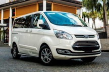 Ford Tourneo dừng sản xuất tại Việt Nam, Kia Sedona thêm rộng cửa
