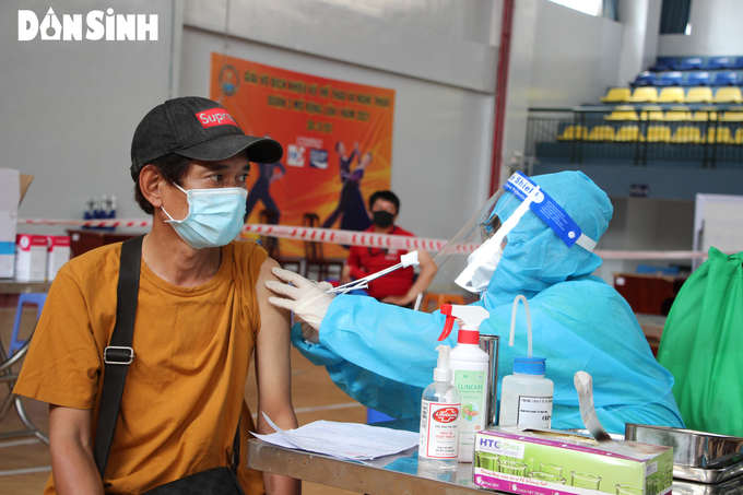 TP.HCM đã tiêm hơn 8,3 triệu mũi vaccine ngừa Covid-19  - Ảnh 6.