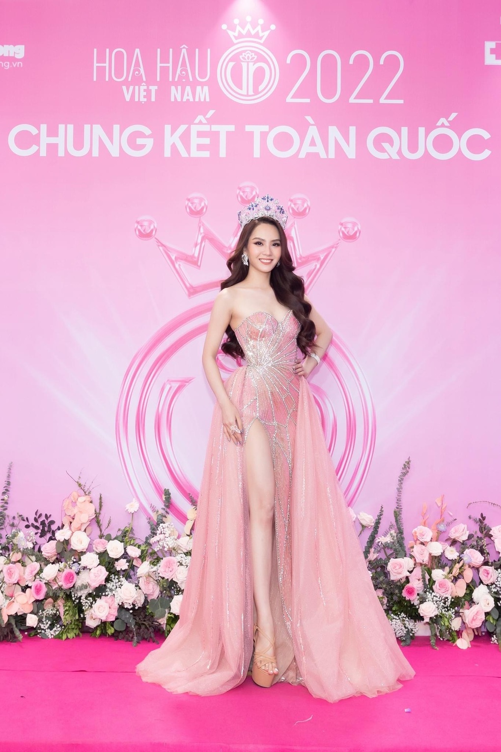 Hoa hậu Mai Phương gây ấn tượng khi đánh đàn guitar, song ca cùng Quân A.P - 1 Hoa hậu Mai Phương gây ấn tượng khi đánh đàn guitar, song ca cùng Quân A.P - 1