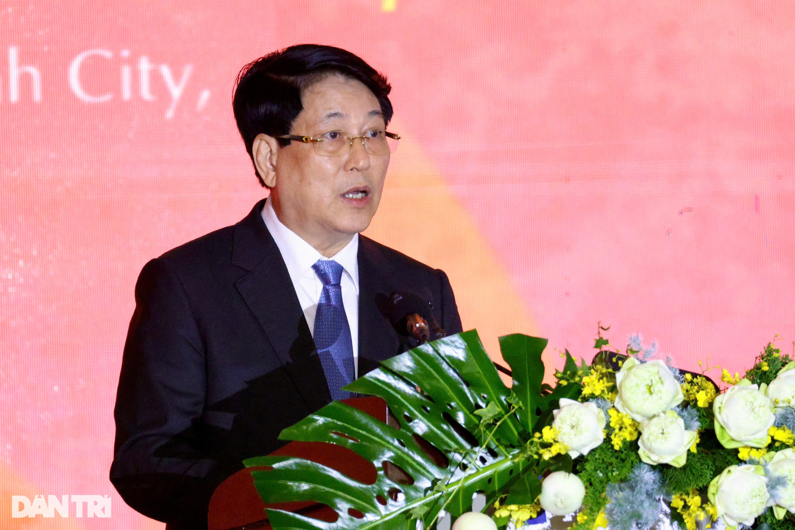 Chủ tịch nước Lương Cường dự khai mạc Đại lễ Vesak 2025 - 1 Chủ tịch nước Lương Cường dự khai mạc Đại lễ Vesak 2025 - 1