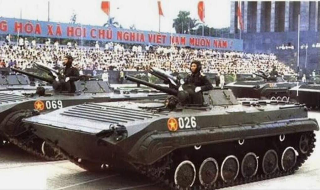 Những cuộc duyệt binh trong lịch sử Việt Nam - 8 Những cuộc duyệt binh trong lịch sử Việt Nam - 8