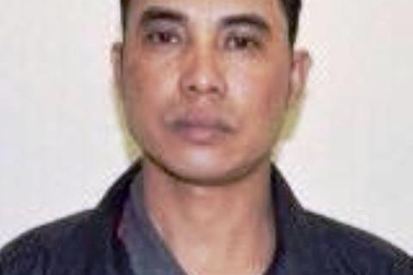 Nghi hàng xóm “tòm tem” với vợ, dùng dao chém trọng thương