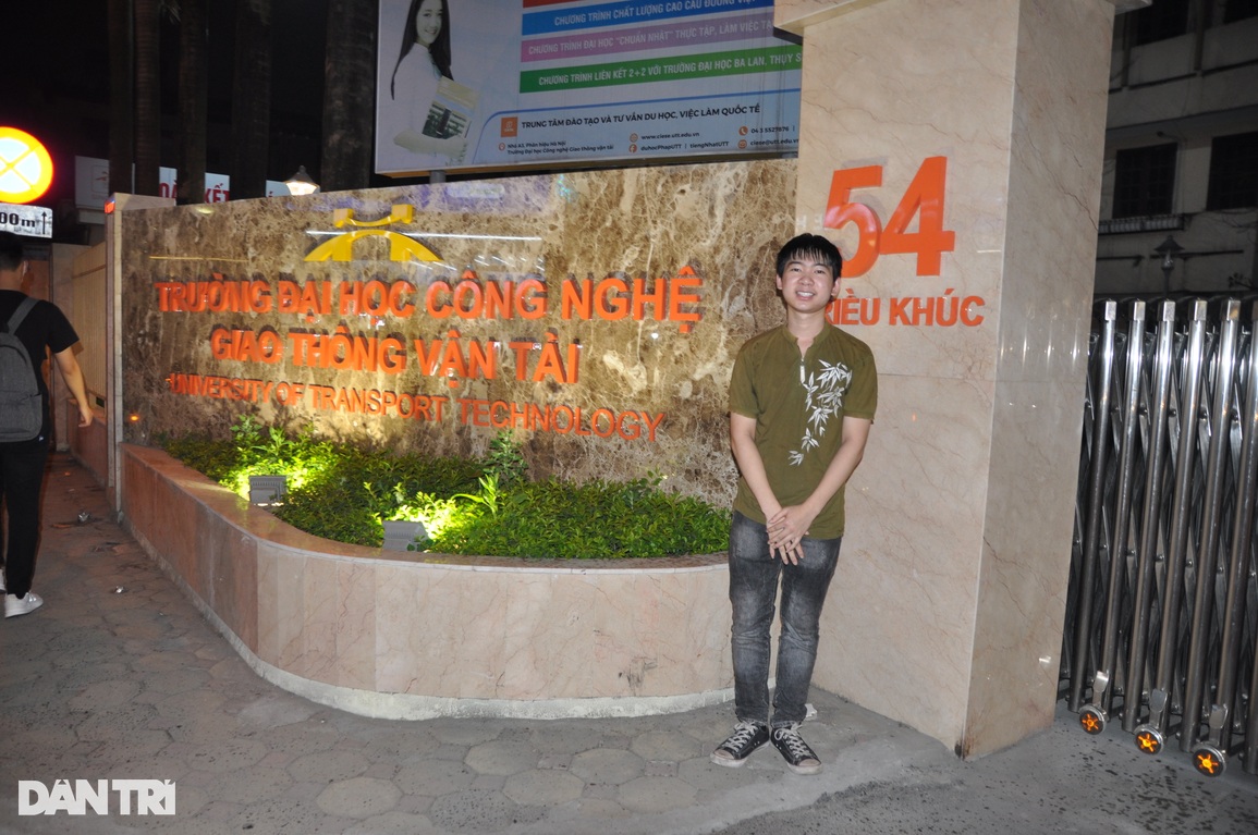 Ân tình của bạn đọc Dân trí cứu rỗi em bé mồ côi, nuôi anh chị tâm thần - 7 Ân tình của bạn đọc Dân trí cứu rỗi em bé mồ côi, nuôi anh chị tâm thần - 7