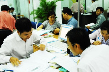 Hợp đồng mua bán nhà, đất vẫn phải công chứng bắt buộc