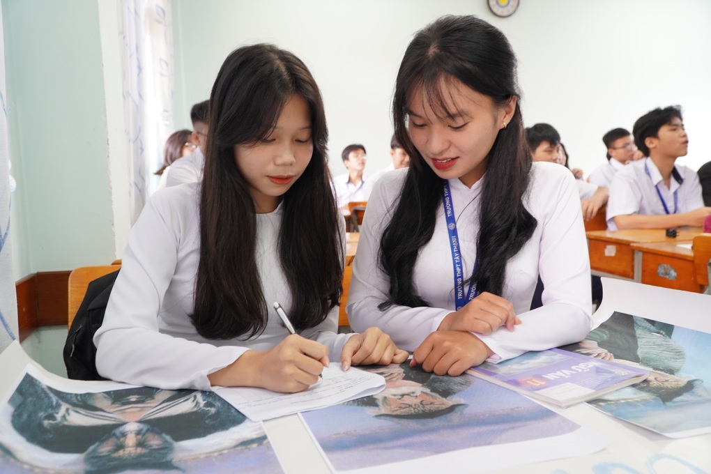 Một hay nhiều bộ sách giáo khoa: Bật mí lựa chọn của cường quốc giáo dục - 2 Một hay nhiều bộ sách giáo khoa: Bật mí lựa chọn của cường quốc giáo dục - 2