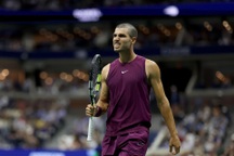 Alcaraz tiếp đà thăng hoa, "gửi lời" thách thức Djokovic