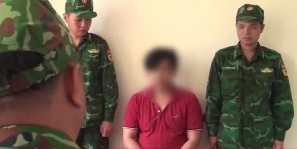 Khởi tố, bắt tạm giam thêm 2 người vụ mua đi bán lại thiếu nữ 18 tuổi - 2 Khởi tố, bắt tạm giam thêm 2 người vụ mua đi bán lại thiếu nữ 18 tuổi - 2