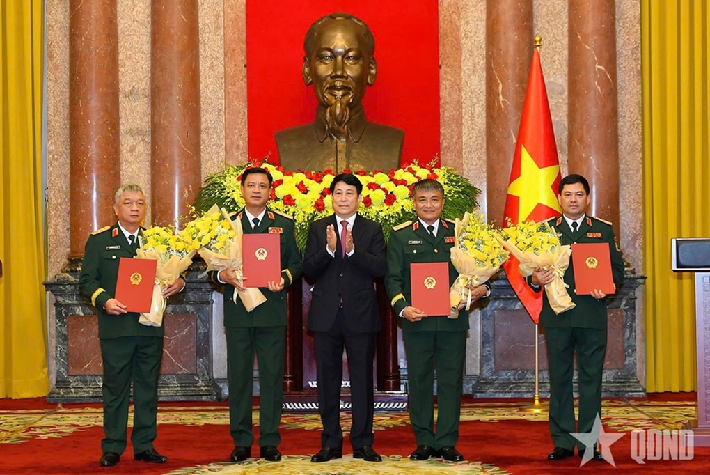 Thăng quân hàm Đại tướng cho Chủ nhiệm Tổng cục Chính trị Trịnh Văn Quyết - 2