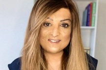 Gia đình chết thảm sau tai nạn máy bay chỉ bé gái thoát chết, giờ ra sao?