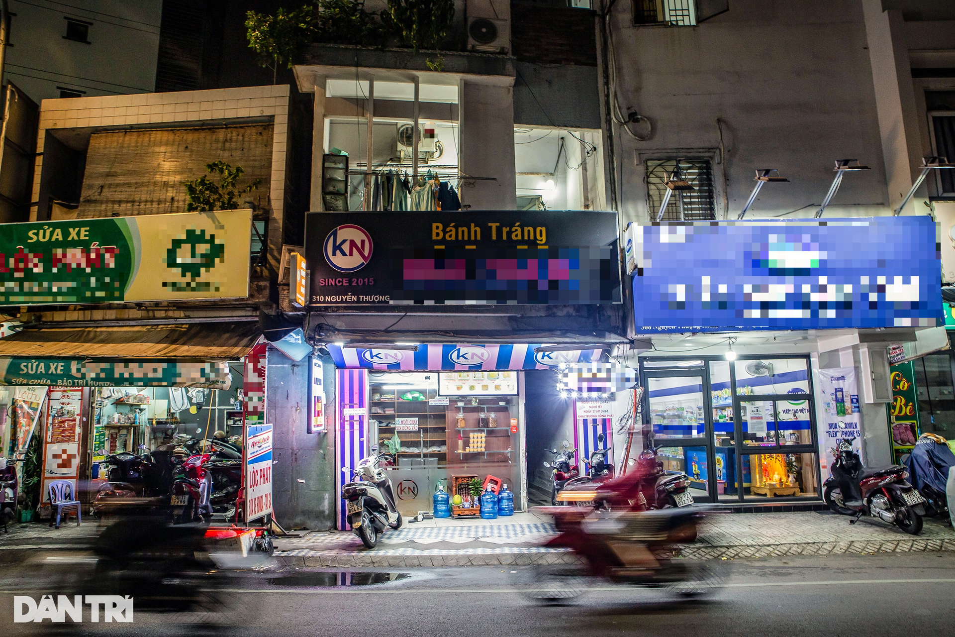 Hai phố ẩm thực lớn nhất TPHCM: Nơi lác đác, chỗ chen chân - 2 Hai phố ẩm thực lớn nhất TPHCM: Nơi lác đác, chỗ chen chân - 2