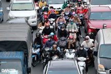 Ô nhiễm không khí chủ yếu do khí thải từ phương tiện cũ