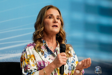 Vợ cũ tỷ phú Bill Gates rút khỏi quỹ từ thiện chung