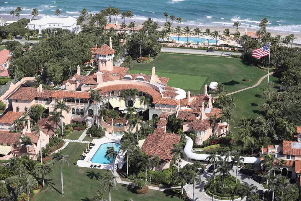 Dinh thự của ông Trump - thách thức lớn với giới an ninh, tình báo Mỹ - 1 Dinh thự của ông Trump - thách thức lớn với giới an ninh, tình báo Mỹ - 1