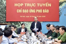 Thủ tướng: Bão số 9 rất mạnh, cần sẵn sàng cả xe tăng, trực thăng giúp dân