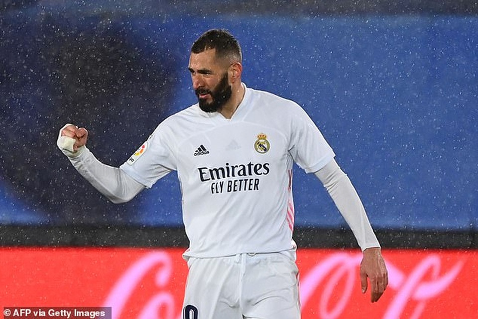 Đánh bại Getafe, Real Madrid chỉ còn kém Atletico 5 điểm - 2 Đánh bại Getafe, Real Madrid chỉ còn kém Atletico 5 điểm - 2