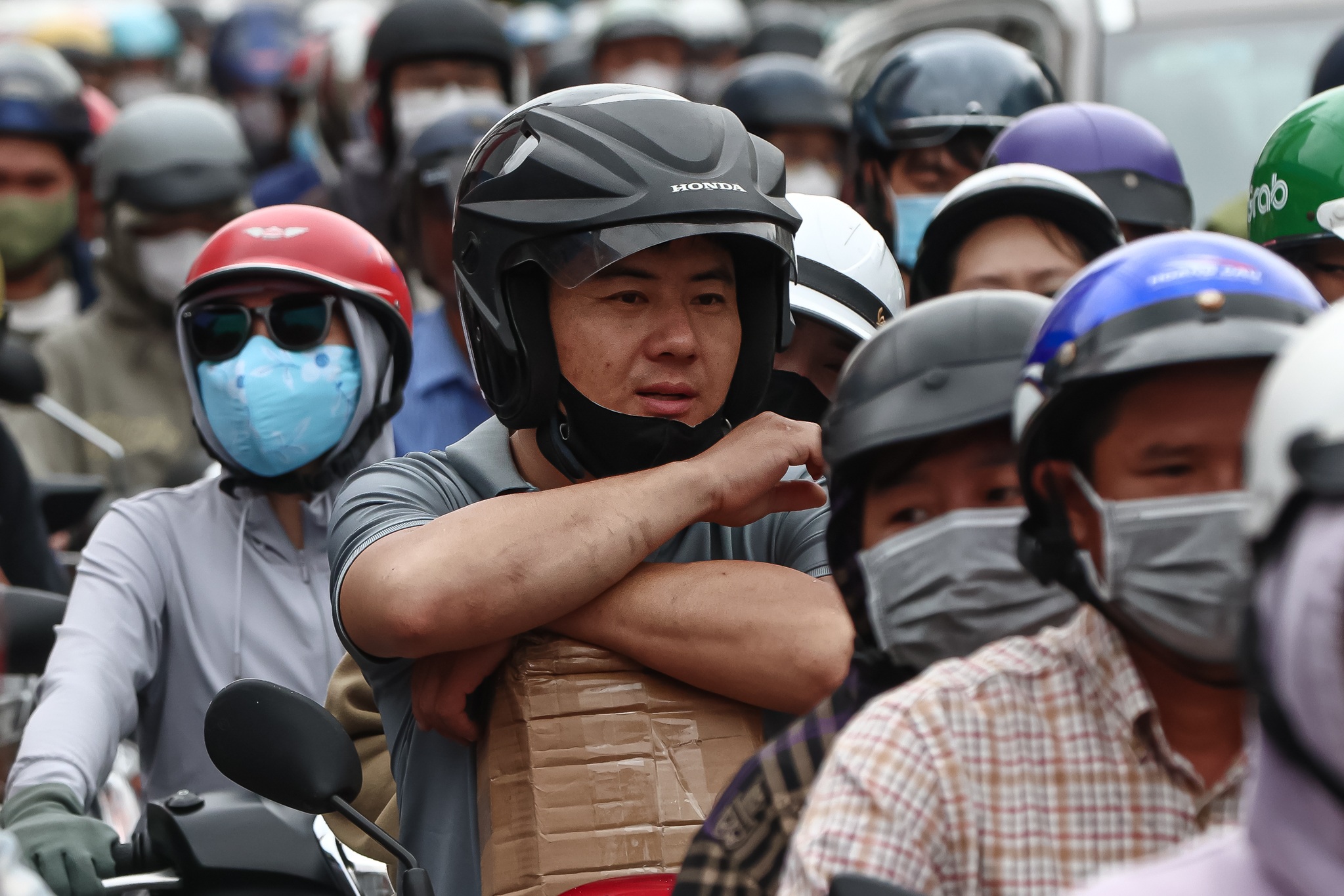 Ở lại thành phố hay về quê? - 1 Ở lại thành phố hay về quê? - 1