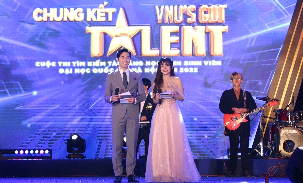 Điều chưa biết về thủ khoa duy nhất tốt nghiệp xuất sắc trường Quản doanh - 7