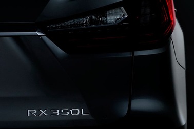 Lexus chuẩn bị trình làng mẫu RXL 7 chỗ hoàn toàn mới