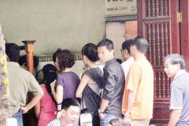 Những quán ăn khách "cạch đến già" ở Hà Nội