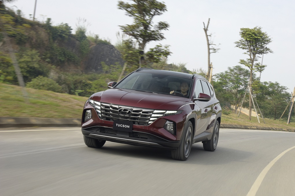 10 mẫu ô tô bán chạy nhất thế giới 2022: Xe Nhật áp đảo, vắng bóng xe Đức - 2 10 mẫu ô tô bán chạy nhất thế giới 2022: Xe Nhật áp đảo, vắng bóng xe Đức - 2