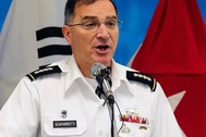 Tướng lục quân Mỹ trở thành tư lệnh tối cao NATO