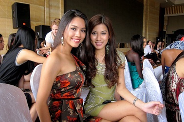 Hoàng My tự tin thể hiện tại cuộc thi HHTG