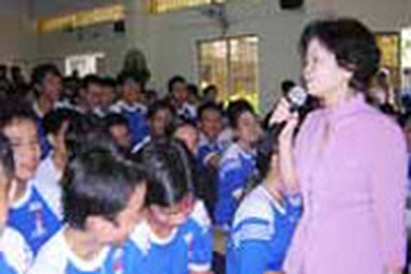 Học trò nói chuyện yêu 