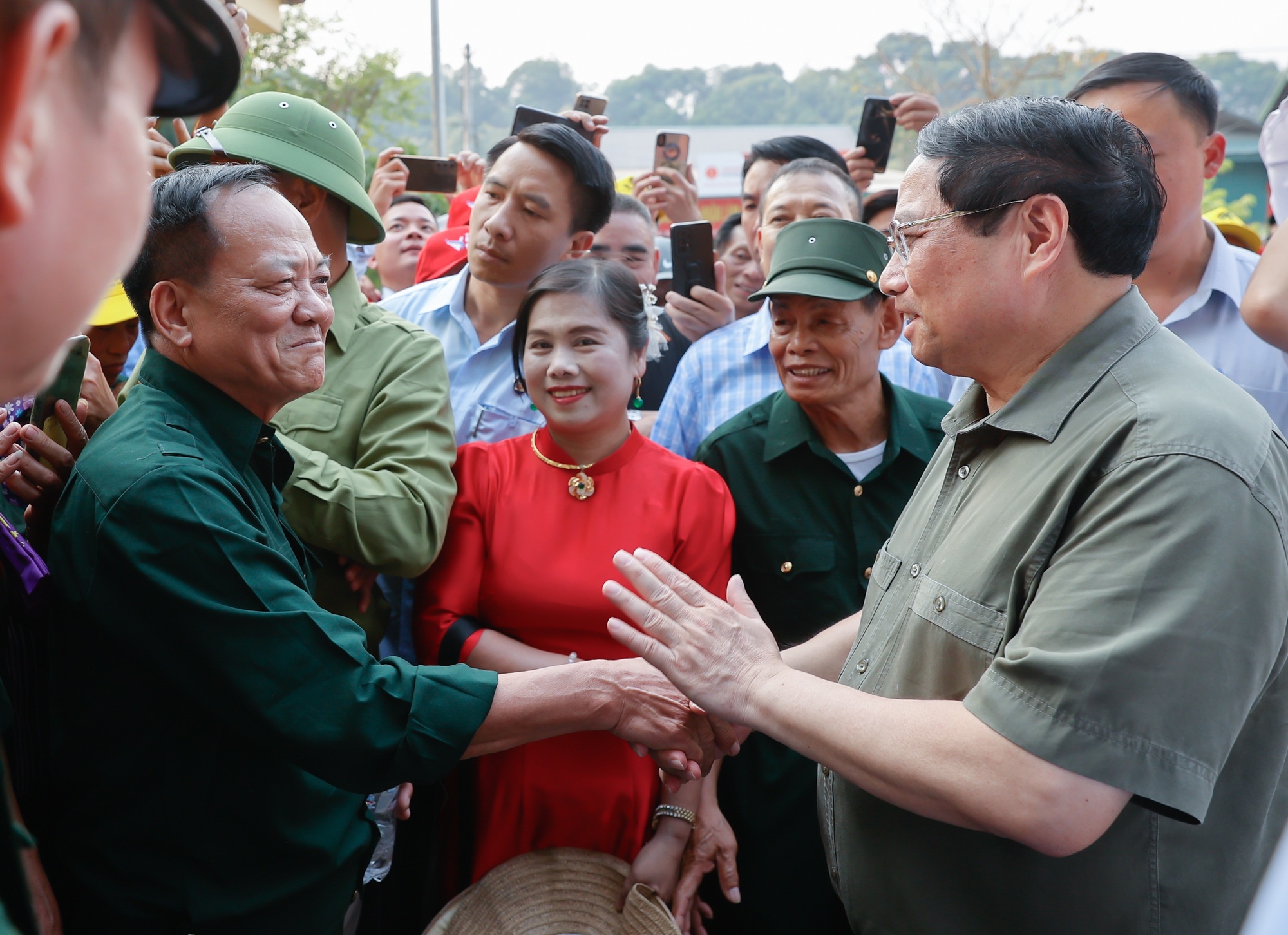 Thủ tướng Phạm Minh Chính về thăm Sở Chỉ huy chiến dịch Điện Biên Phủ - 3
