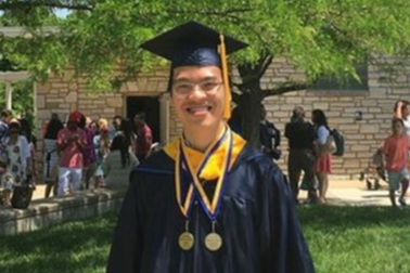 Đại kiện tướng Lê Quang Liêm làm HLV trưởng đội cờ vua đại học Webster - Mỹ