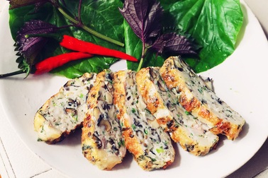 Chả ốc: Món ngon lạ miệng ngày Tết