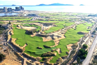 Resort casino lớn nhất Việt Nam xin đầu tư thêm sân golf thứ 2