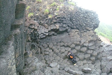 Những kiệt tác kỳ lạ ở ghềnh Đá Đĩa