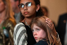 Bầu cử gay cấn, người Mỹ thâu đêm chờ kết quả