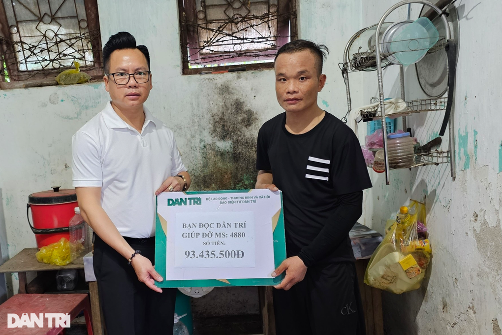 Gần 210 triệu đồng đến với vợ chồng mắc chung căn bệnh hiểm nghèo - 1 Gần 210 triệu đồng đến với vợ chồng mắc chung căn bệnh hiểm nghèo - 1